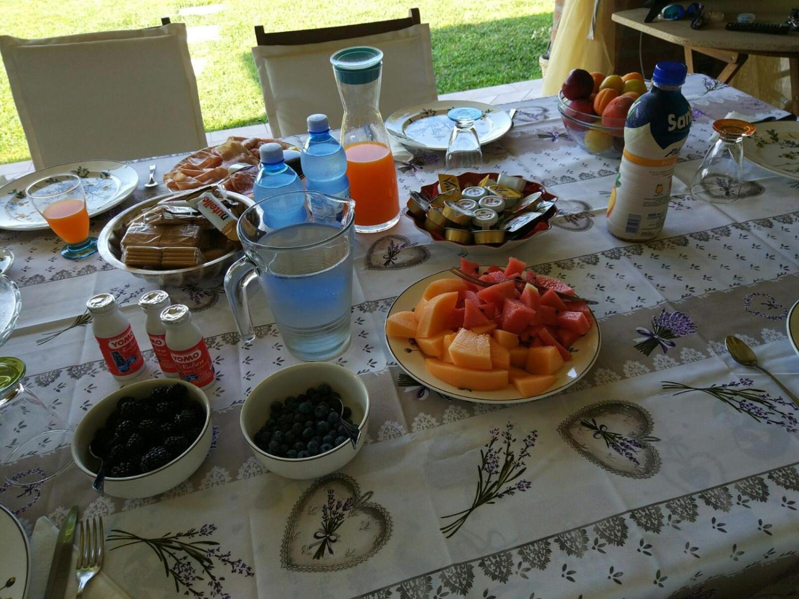 Marinella B&B Cornale Εξωτερικό φωτογραφία