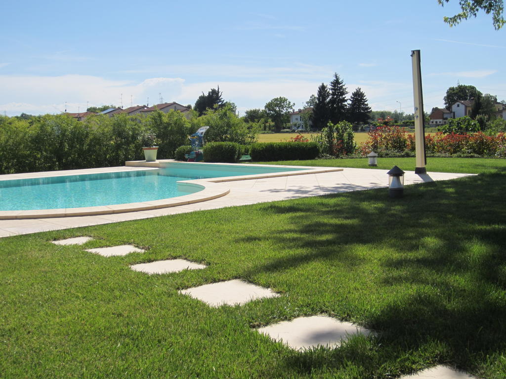 Marinella B&B Cornale Εξωτερικό φωτογραφία