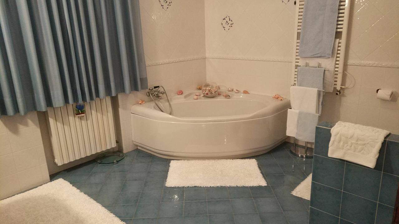 Marinella B&B Cornale Εξωτερικό φωτογραφία