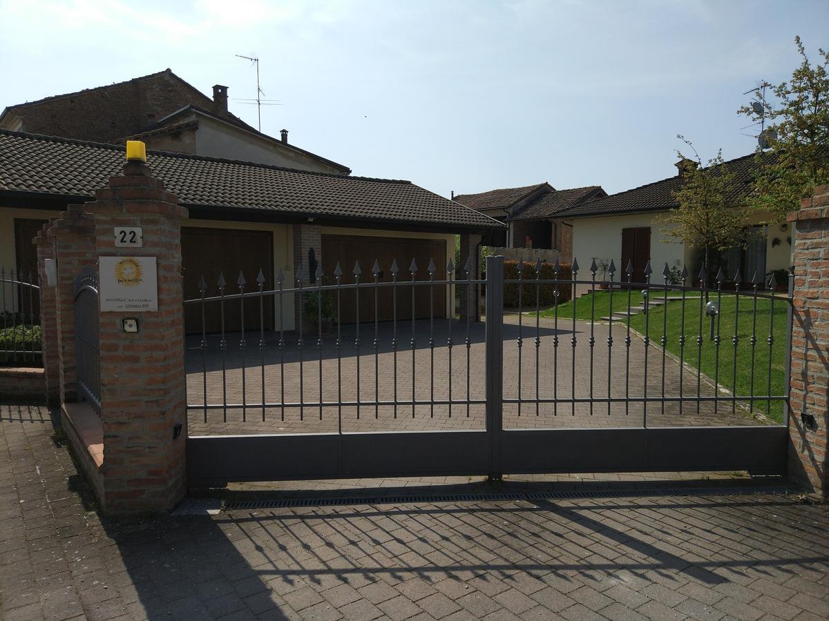 Marinella B&B Cornale Εξωτερικό φωτογραφία