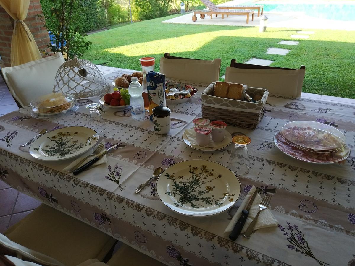Marinella B&B Cornale Εξωτερικό φωτογραφία